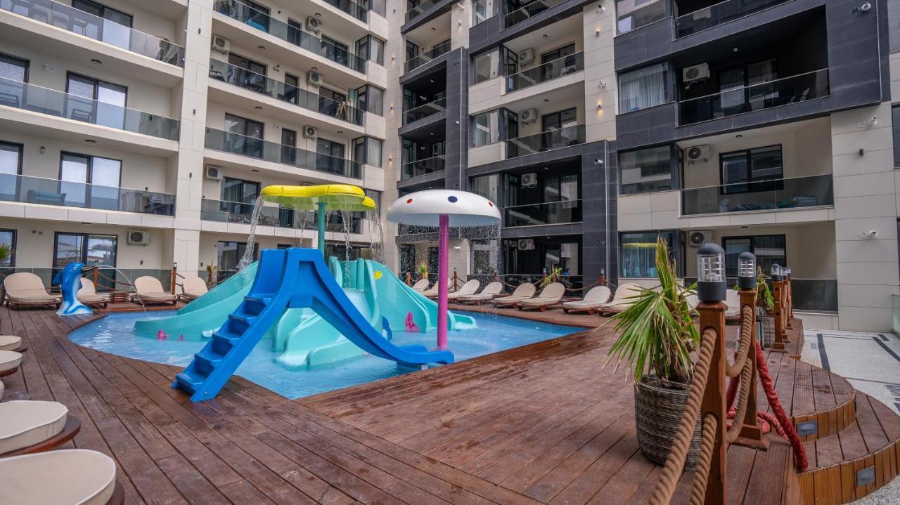 Mamaia Beach Condos 2 นาโวดาริ ภายนอก รูปภาพ
